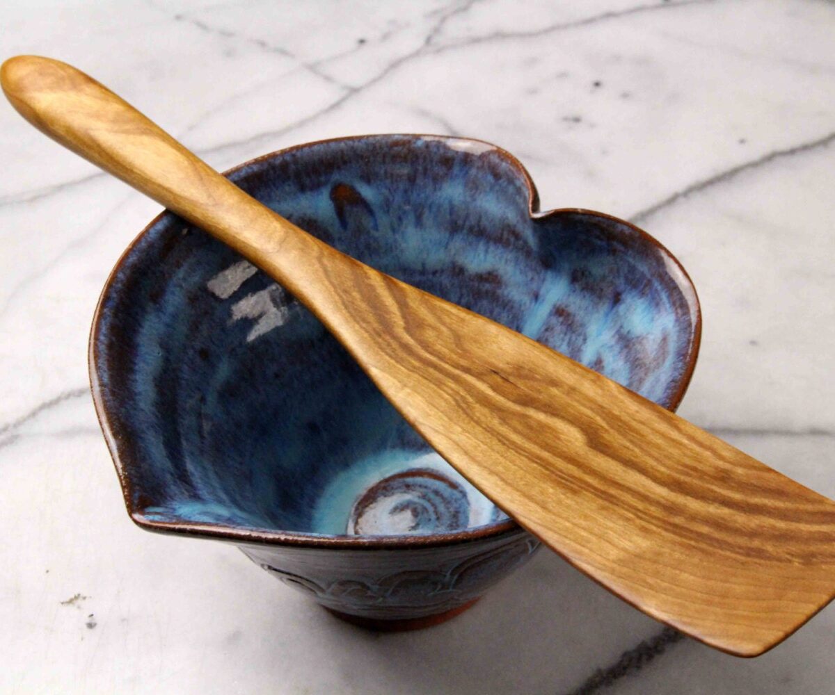 Handmade wooden flat ended spurtle kitchen utensil wooden spatula carved from Cherry wood